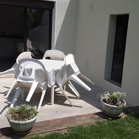 Lägenhet Rez De Jardin Au Coeur Des Pyrenees