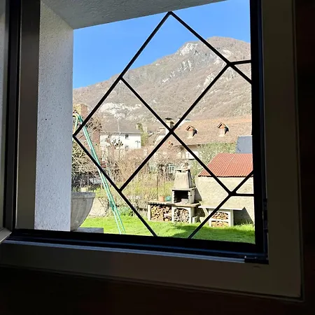 Rez De Jardin Au Coeur Des Pyrenees *